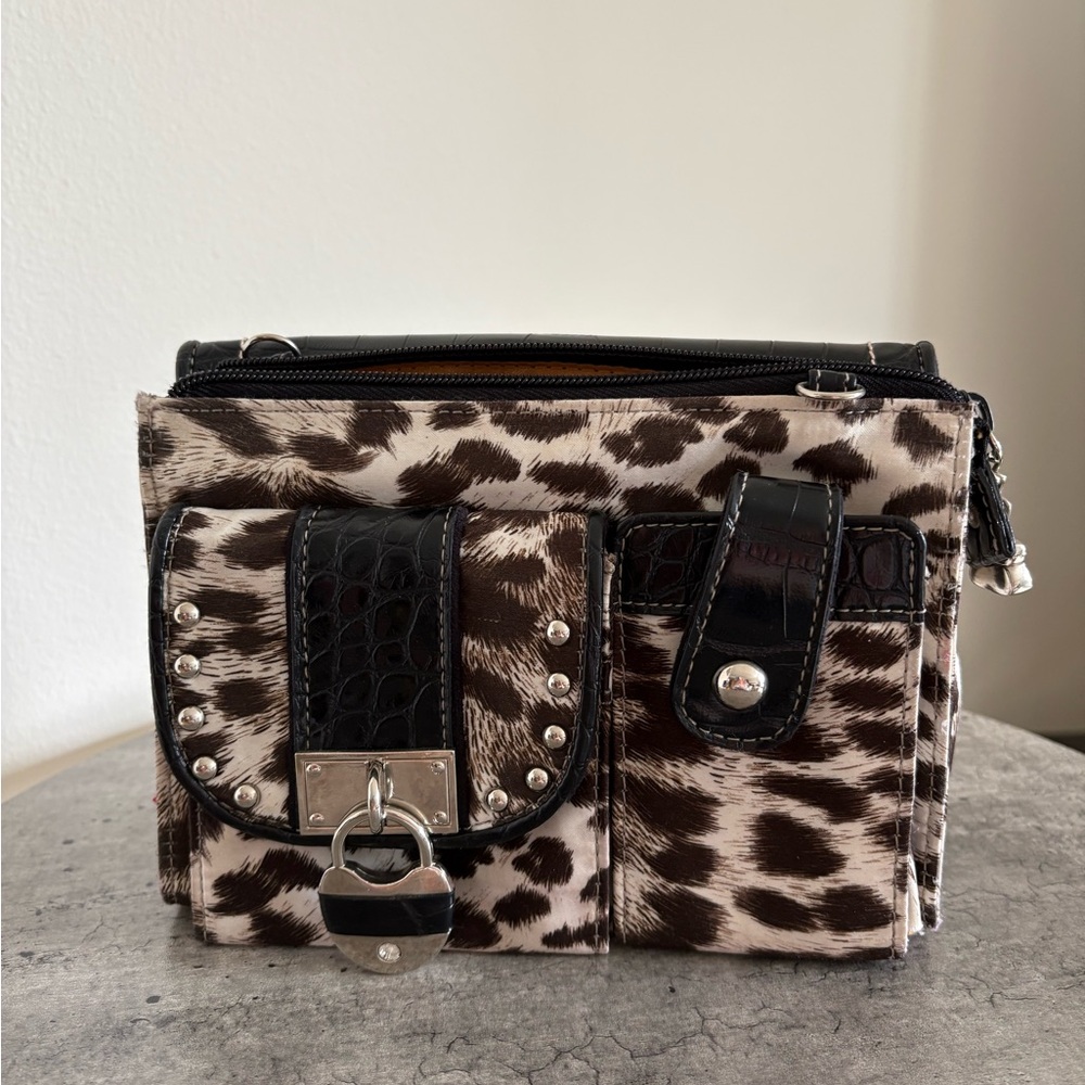 Kathy Van Zeeland Cheetah Crossbody Bag Silver-toned Hardware McBling Y2K